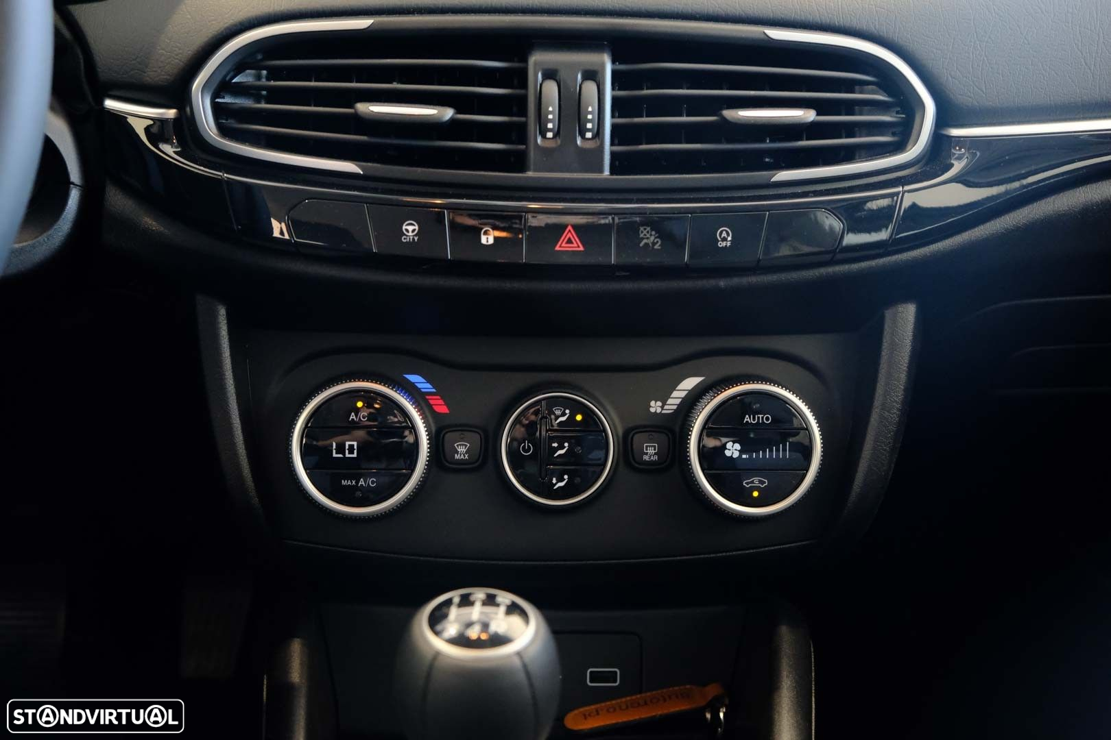Fiat Tipo Cross - 19