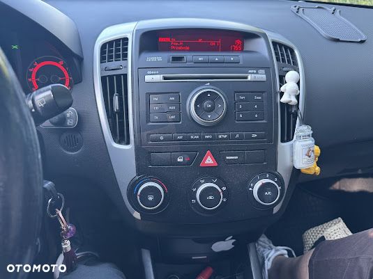 Kia Ceed 1.4 Comfort - 9