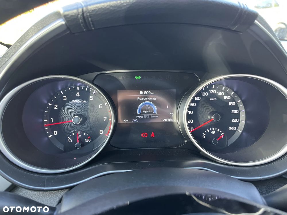 Kia XCeed 1.5 T-GDI M - 14