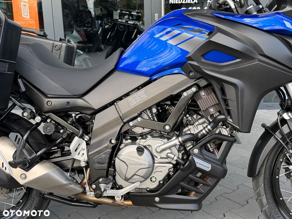 Suzuki V-STROM - 7