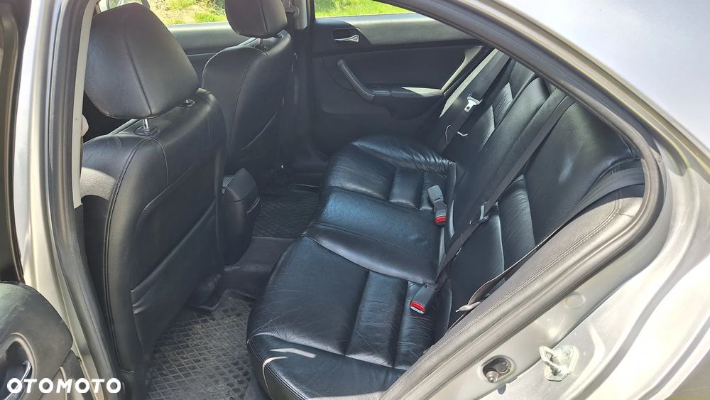 Honda Accord 2.4 Executive - 13