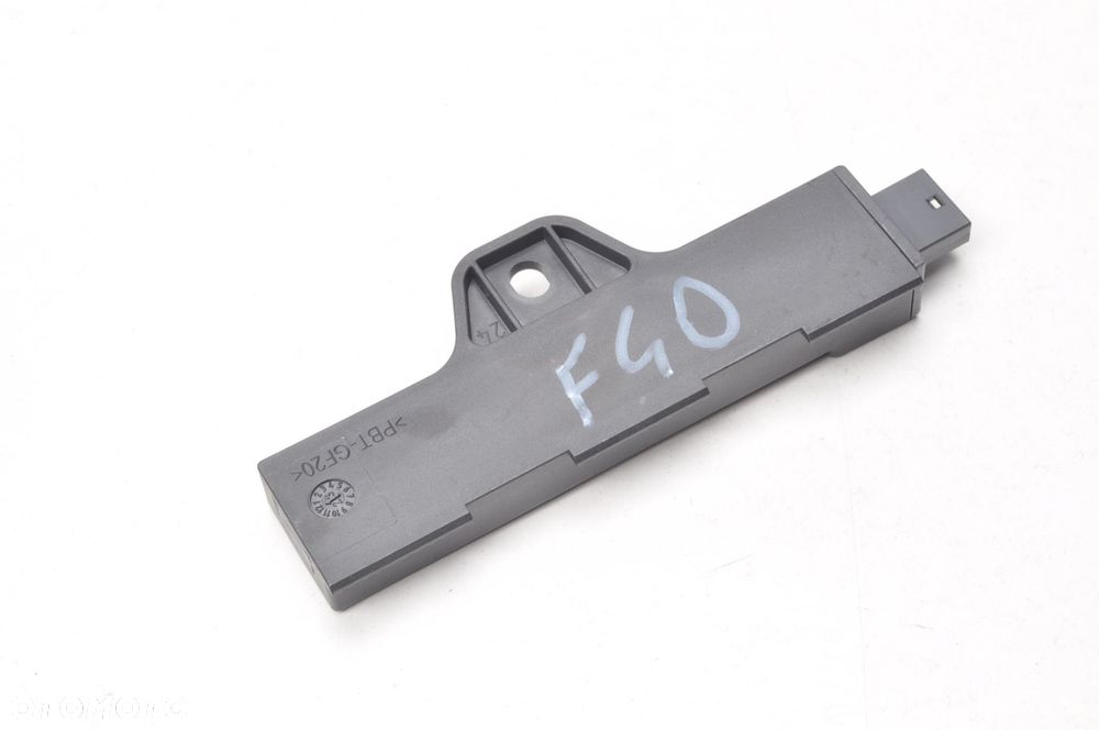 BMW 1 F40 WZMACNIACZ ANTENOWY 5A5D3C0 - 3