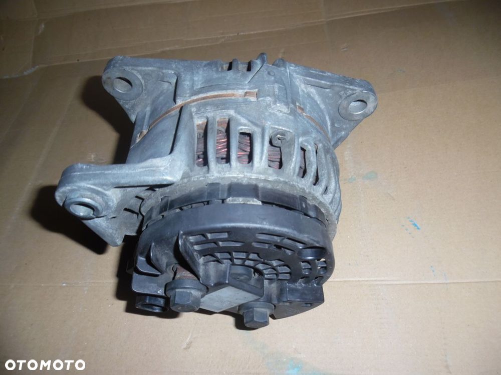 IVECO DAILY 3.0 ALTERNATOR - 3