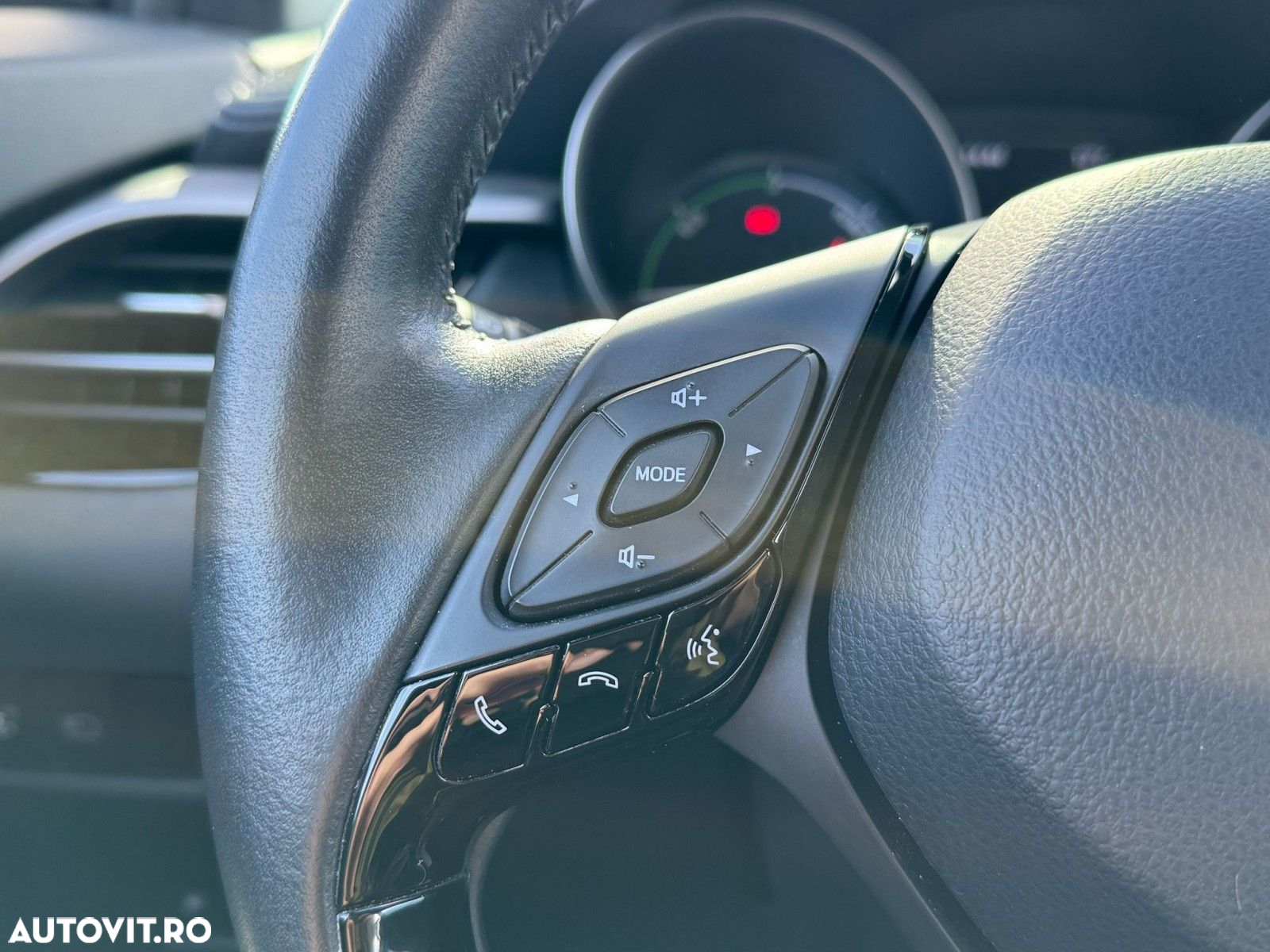 Toyota C-HR - 14