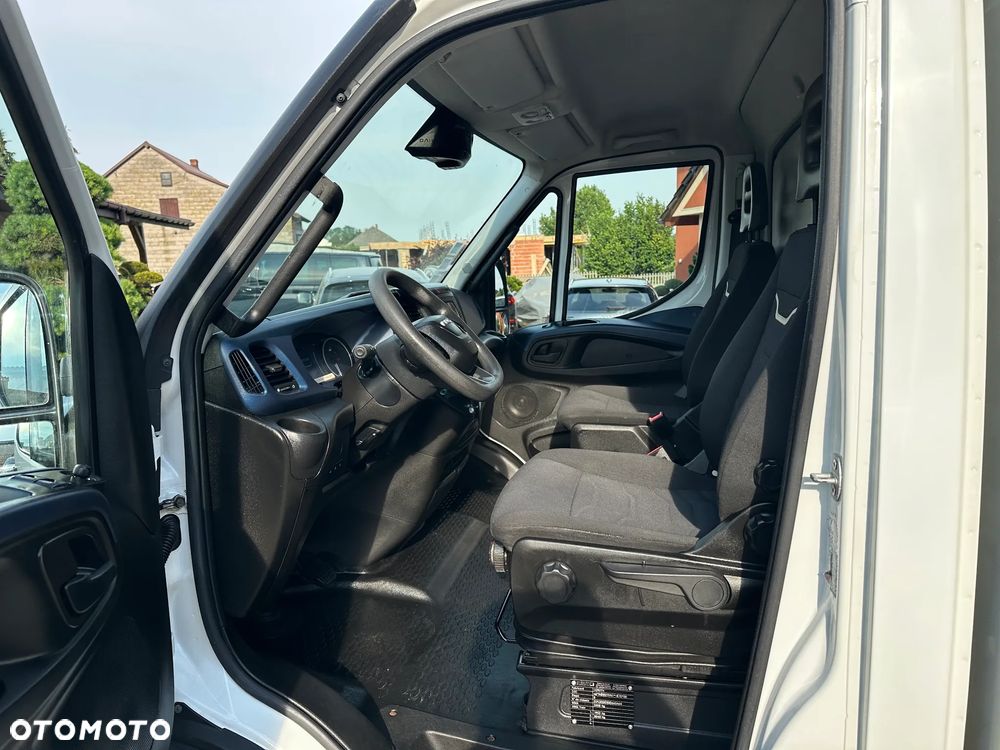Iveco DAILY - 10