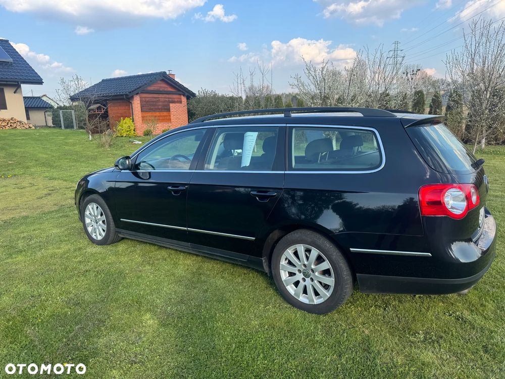 Volkswagen Passat - 3
