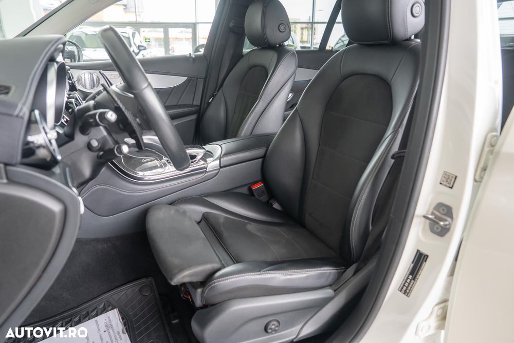 Mercedes-Benz GLC - 24