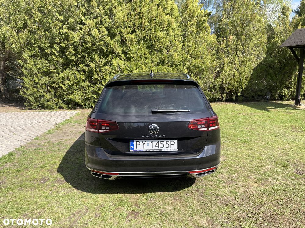 Volkswagen Passat - 6