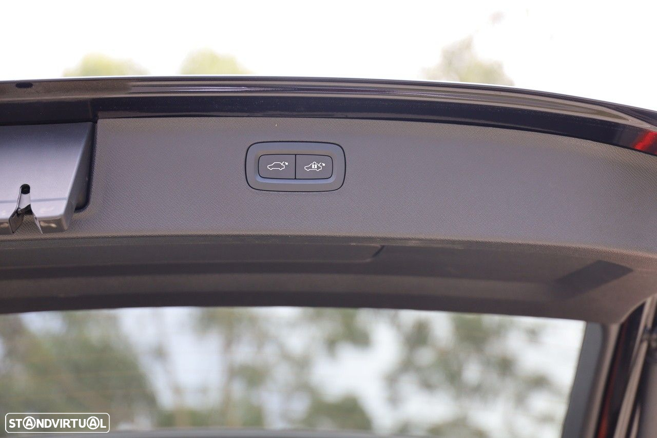Volvo XC 90 - 6