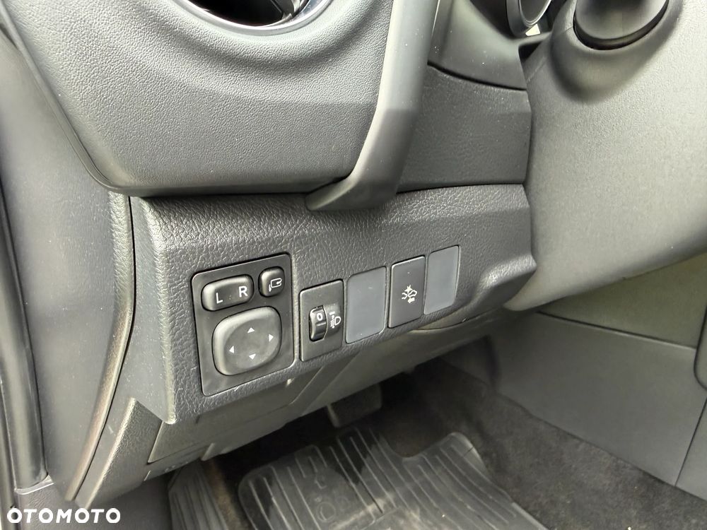 Toyota Auris 1.8 VVT-i Automatik Edition-S - 12
