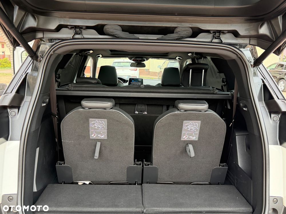 Peugeot 5008 2.0 BlueHDI GT S&S EAT8 - 17