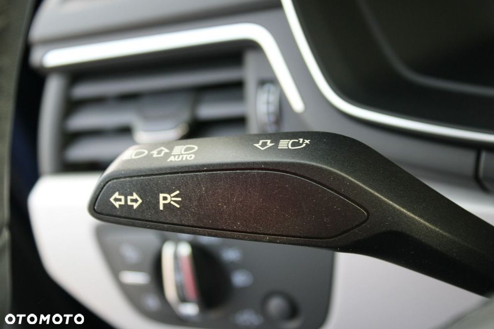 Audi A4 Allroad - 23