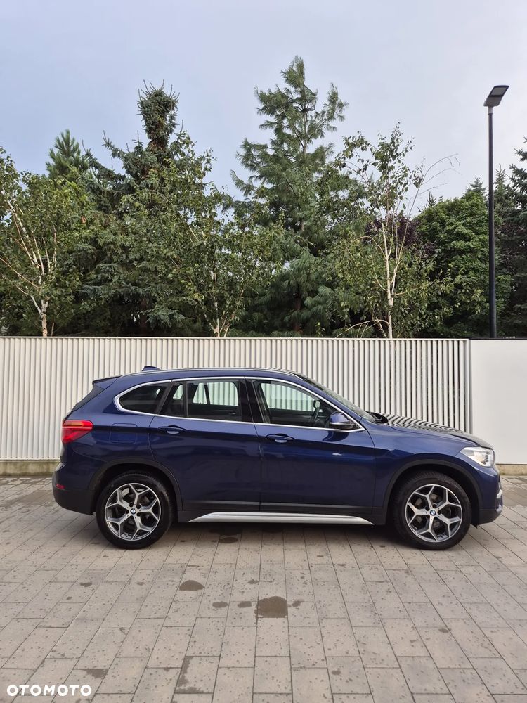 BMW X1 sDrive18i - 1