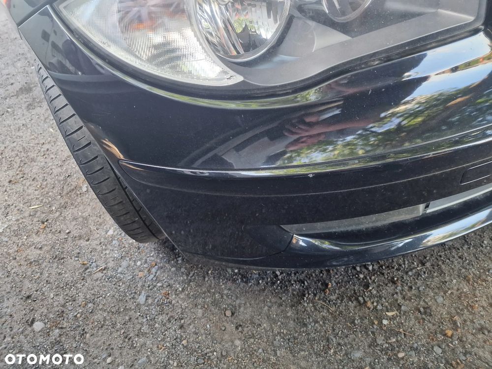 Kompletny  przód  BMW  E87 w kolorze  668 - 10