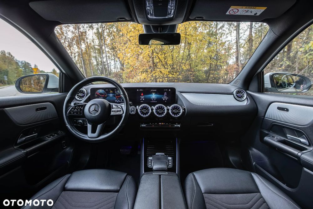 Mercedes-Benz GLA 200 Business Edition - 13