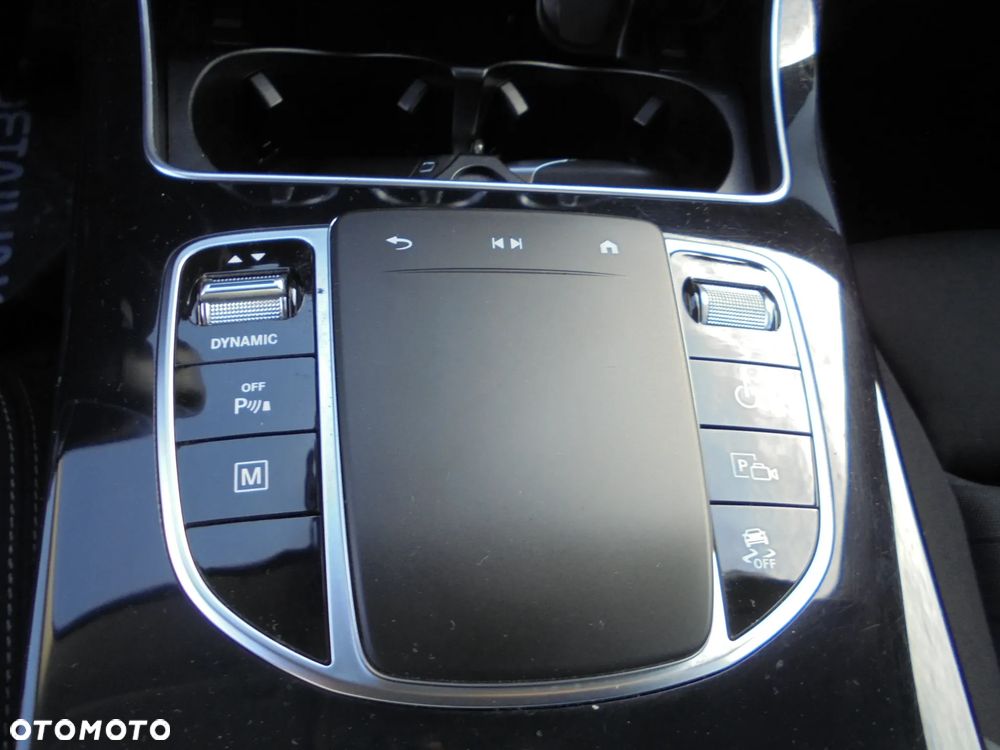 Mercedes-Benz GLC 300 de 4Matic 9G-TRONIC - 16