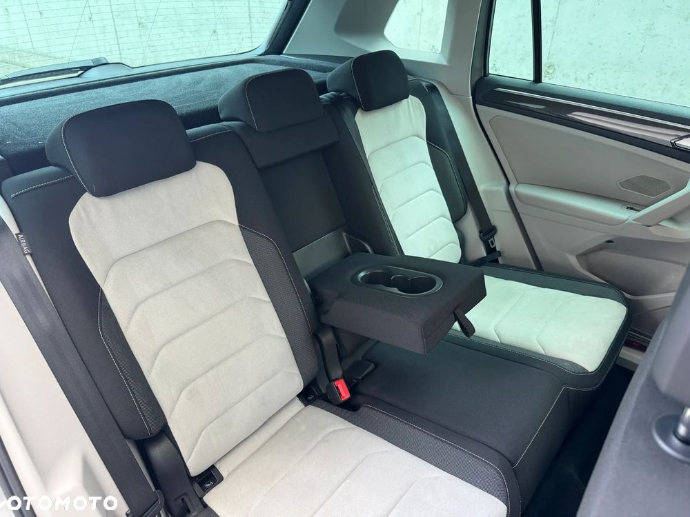 Volkswagen Tiguan - 17