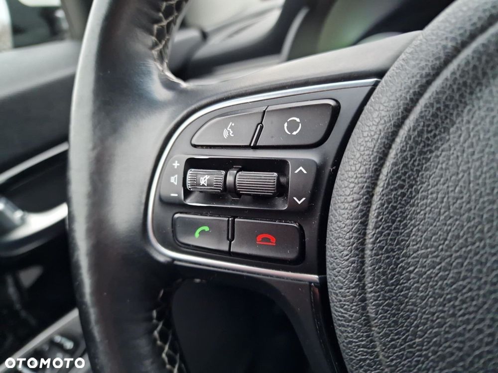 Kia Niro 1.6 GDI Plug-in Hybrid L - 24