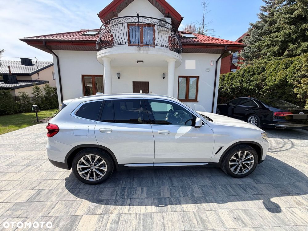 BMW X3 xDrive30i xLine - 4