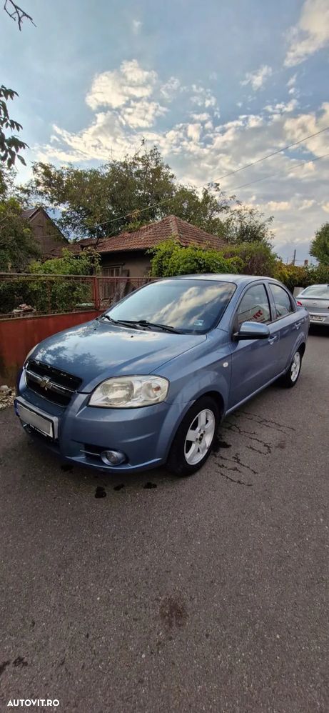 Chevrolet Aveo - 1