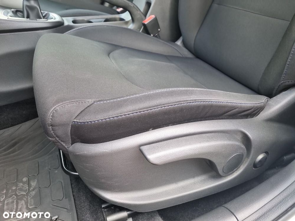 Hyundai i30 1.0 T-GDI GO - 24