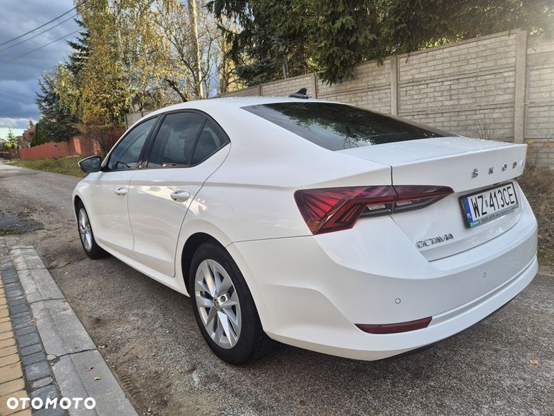 Skoda Octavia 2.0 TDI Active - 5