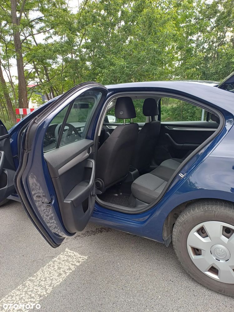 Skoda Octavia 1.6 TDI Active - 11
