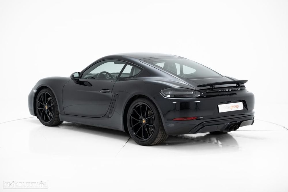 Porsche 718 Cayman - 4