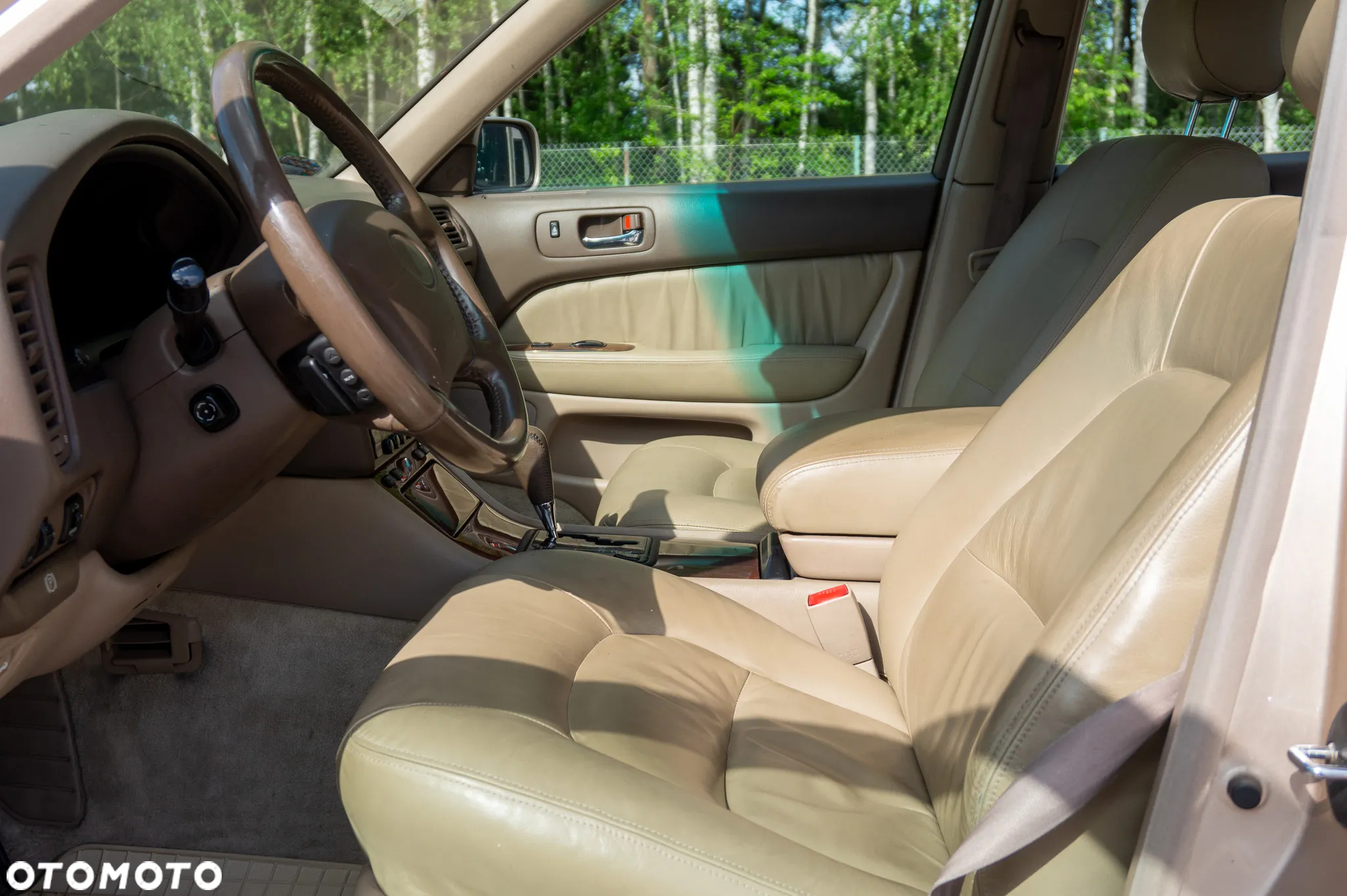 Lexus LS 400 - 25