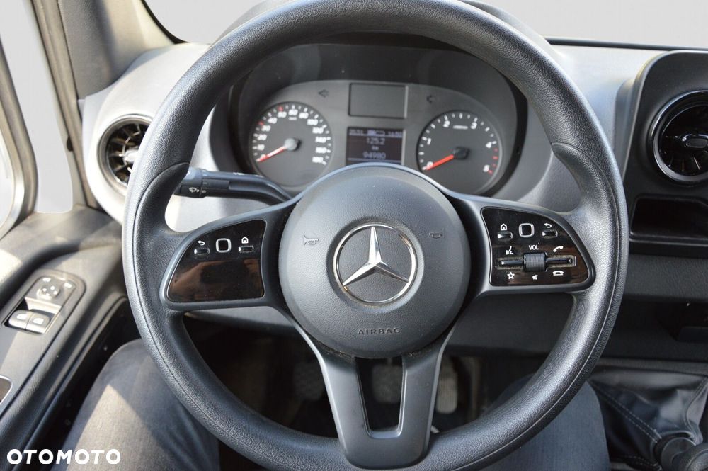 Mercedes-Benz Sprinter 317 CDI KA OM654 długi - 14