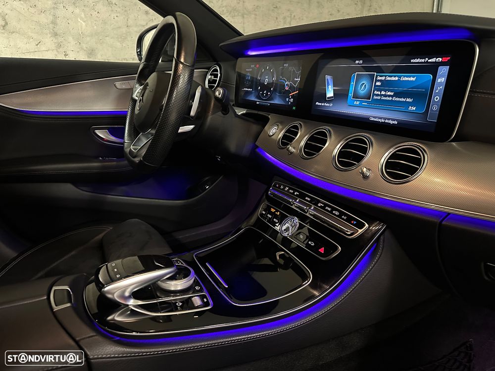 Mercedes-Benz E 220 d AMG Line - 3