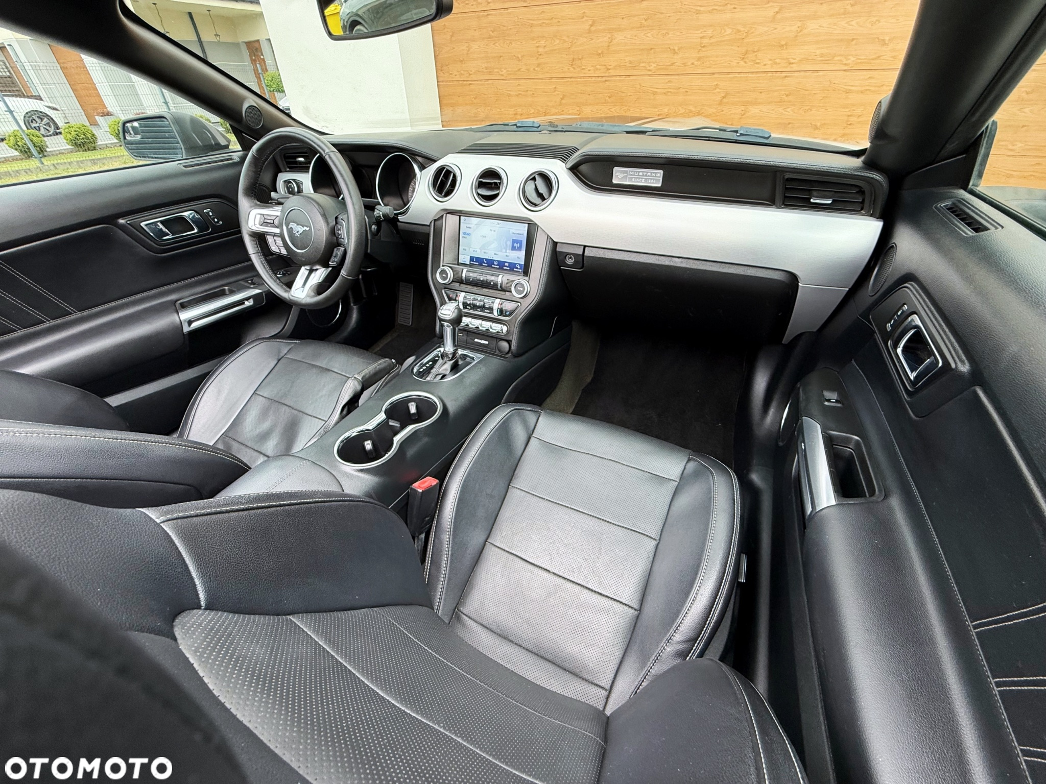 Ford Mustang 2.3 Eco Boost - 9