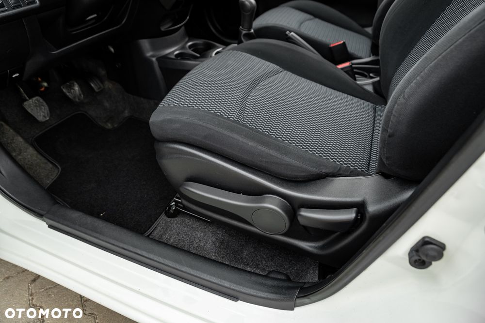 Nissan Note - 23