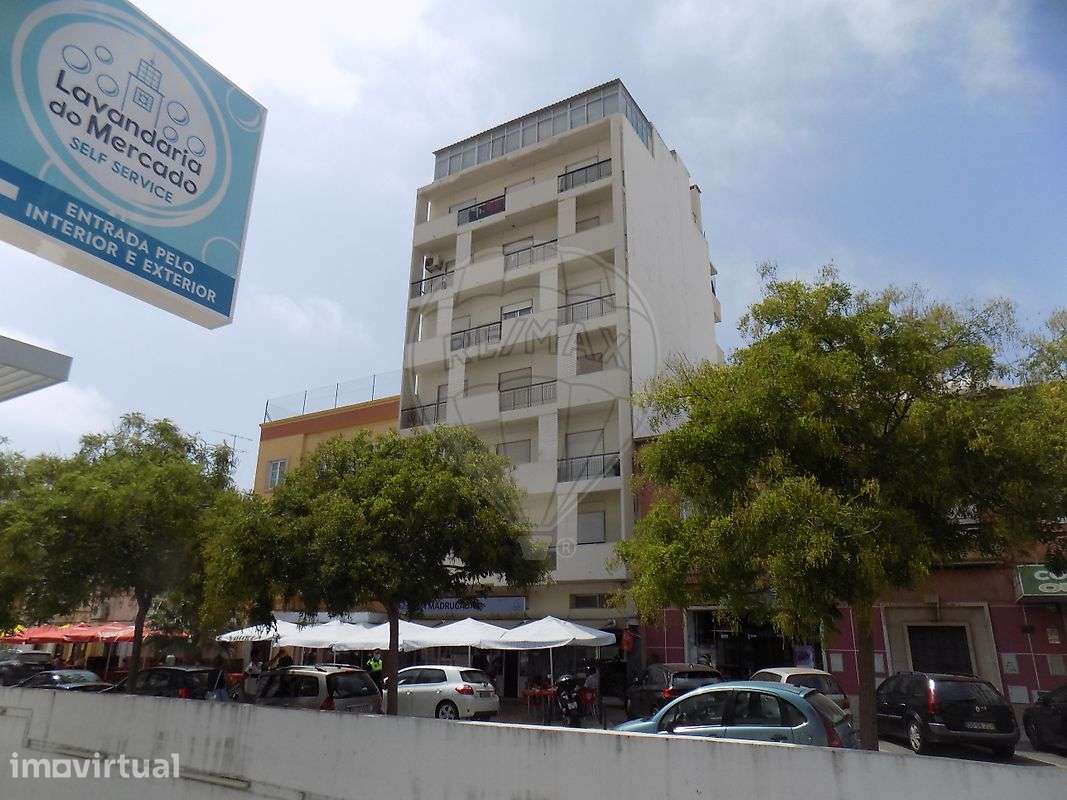 Apartamento T4 para arrendamento - Grande imagem: 2/15
