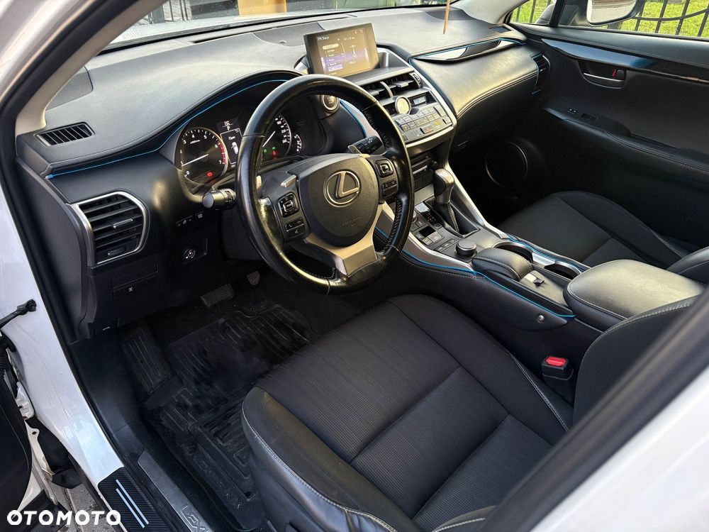 Lexus NX 200t Elite AWD - 6