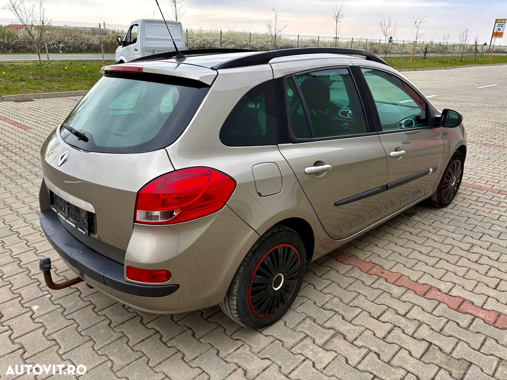 Renault Clio 1.5 dCi 90 FAP Luxe - 3