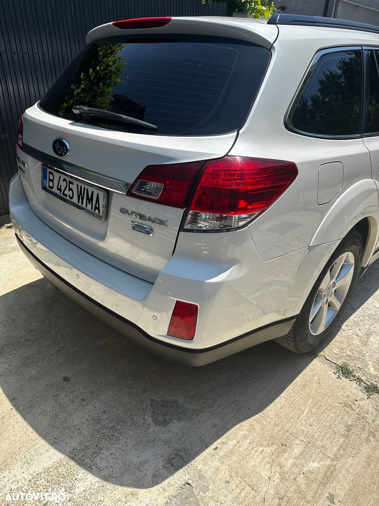 Subaru Legacy - 10