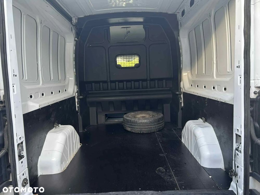 Ford Transit - 7