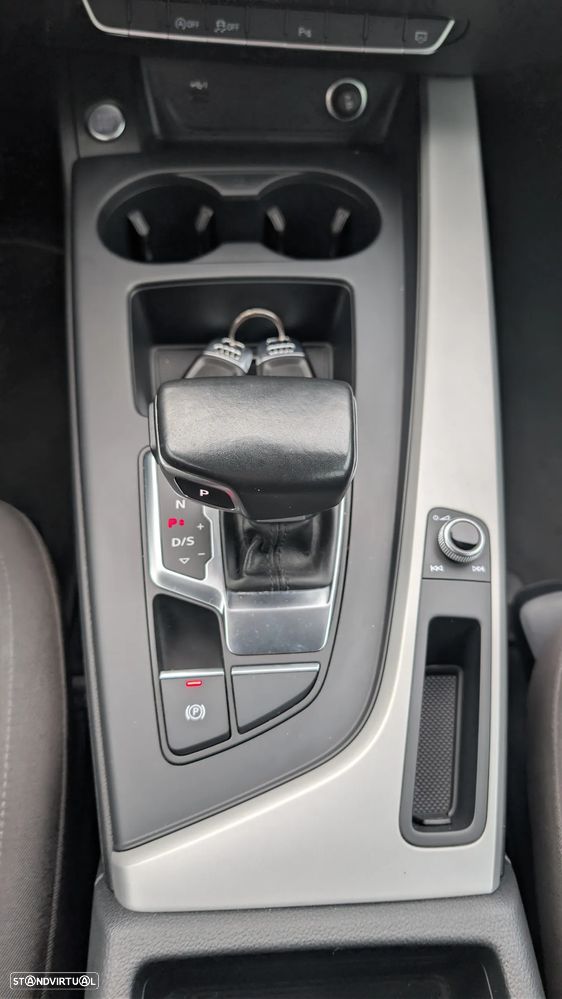 Audi A4 Avant 30 TDI S tronic - 19