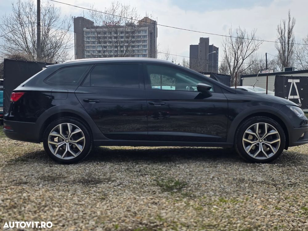 Seat Leon 2.0 TDI Start&Stop 4DRIVE DSG X-Perience - 3