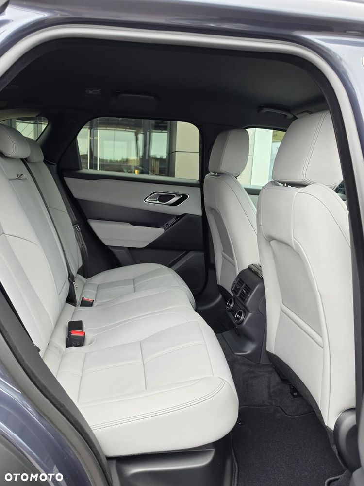 Land Rover Range Rover Velar 3.0 D300 mHEV Belgravia Edition - 6