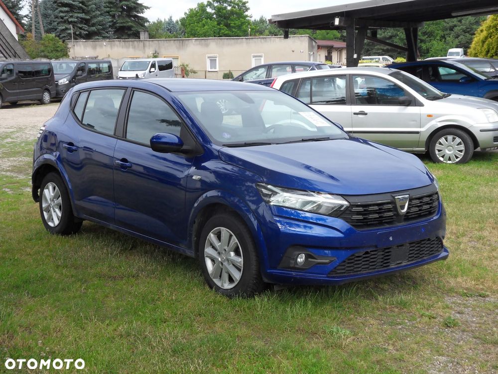 Dacia Sandero - 8