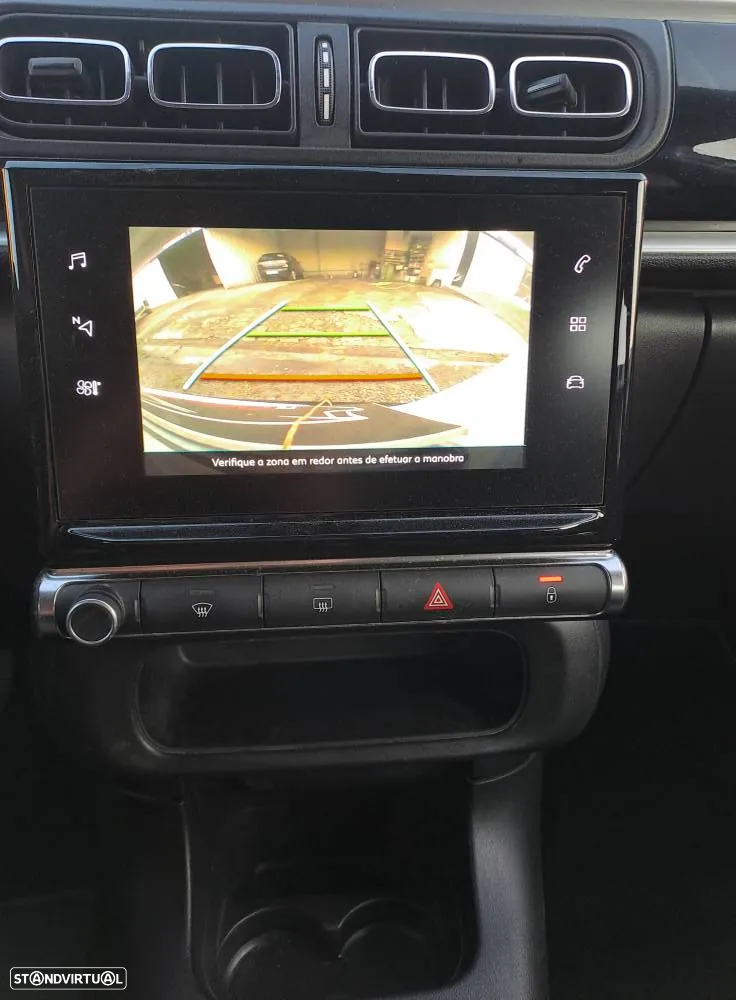 Citroën C3 1.2 PureTech Shine - 15