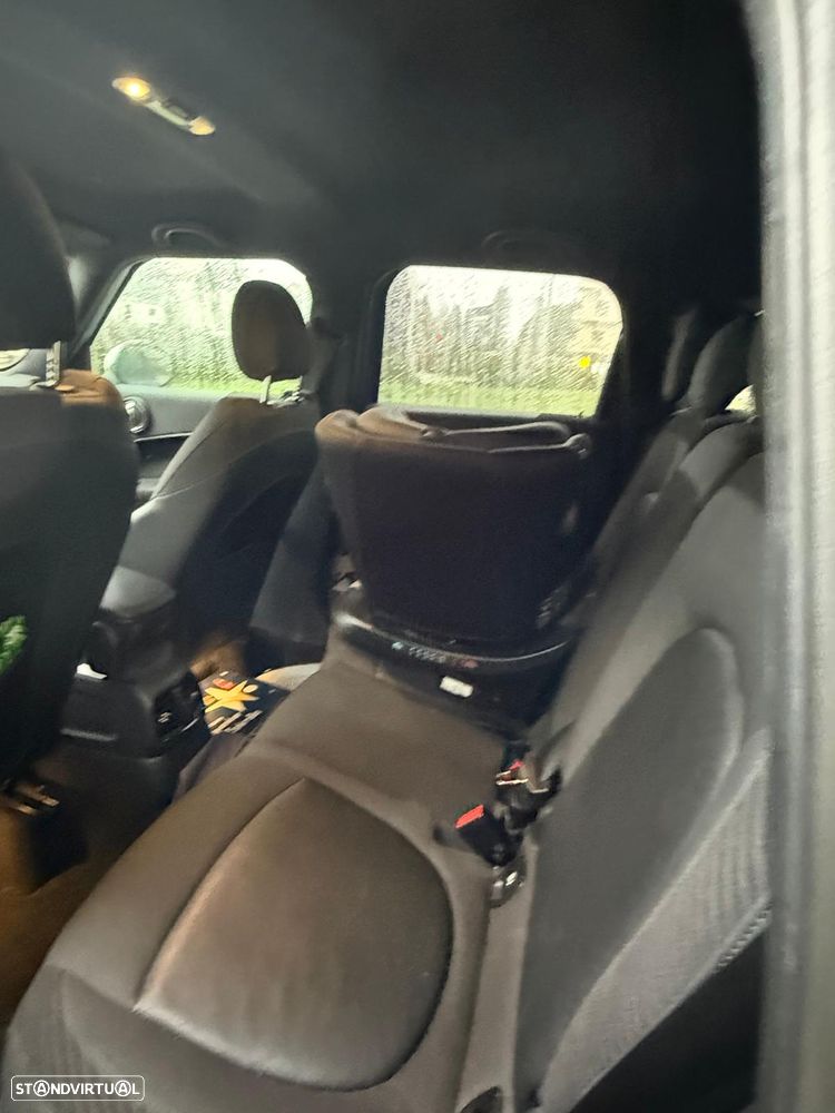 MINI Countryman Cooper D Auto - 8