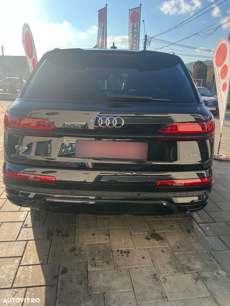 Audi Q7 55 TFSI quattro Tiptronic S line - 8