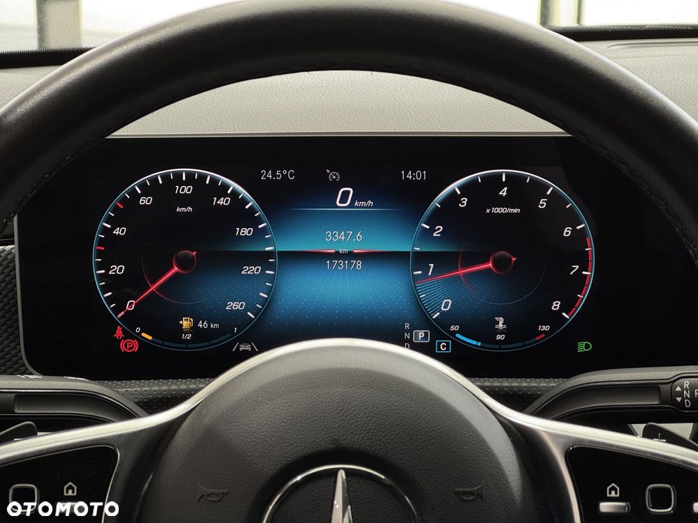 Mercedes-Benz CLA 200 Progressive 7G-DCT - 16