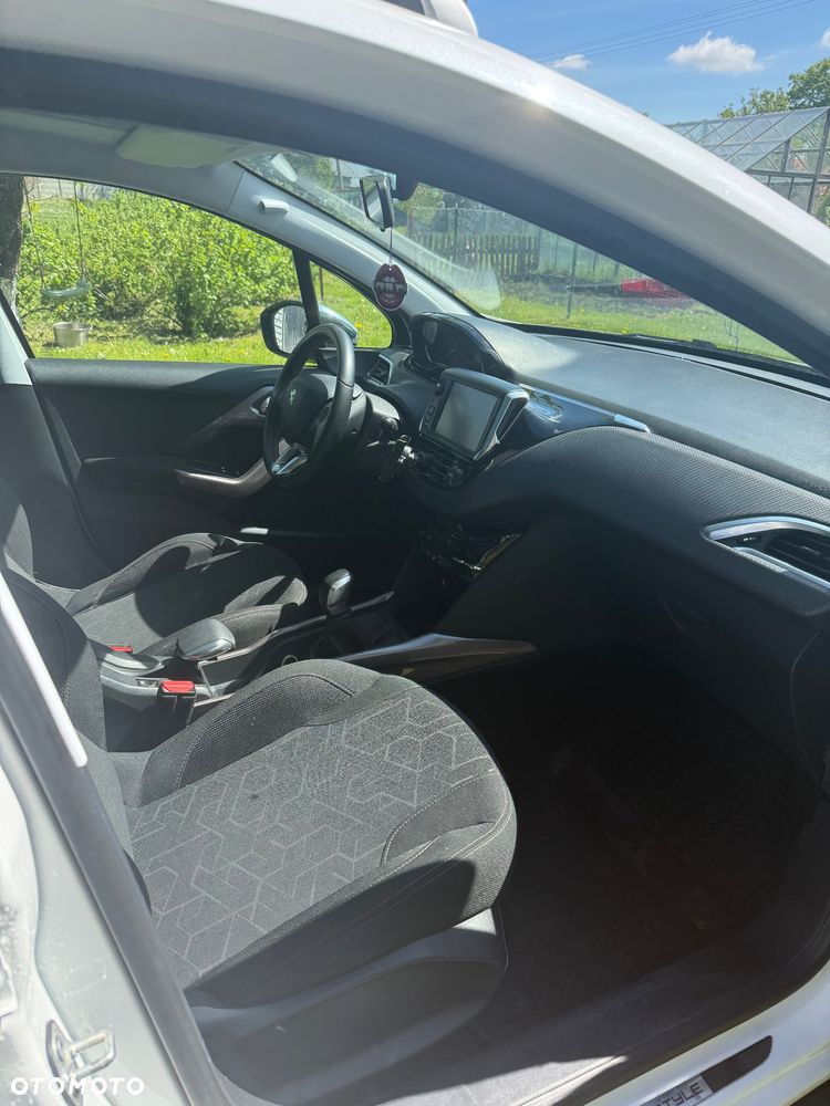 Peugeot 2008 PureTech 110 Stop&Start Style - 7