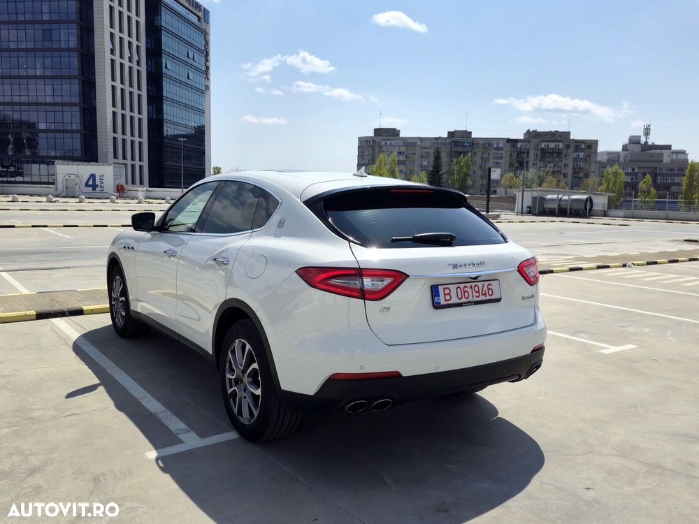 Maserati Levante Q4 GranLusso - 13