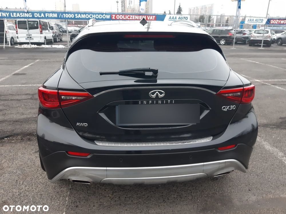 Infiniti QX30 2.0t DCT AWD Luxe Tech - 4