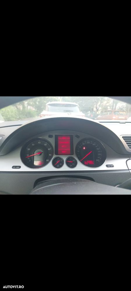 Volkswagen Passat - 9